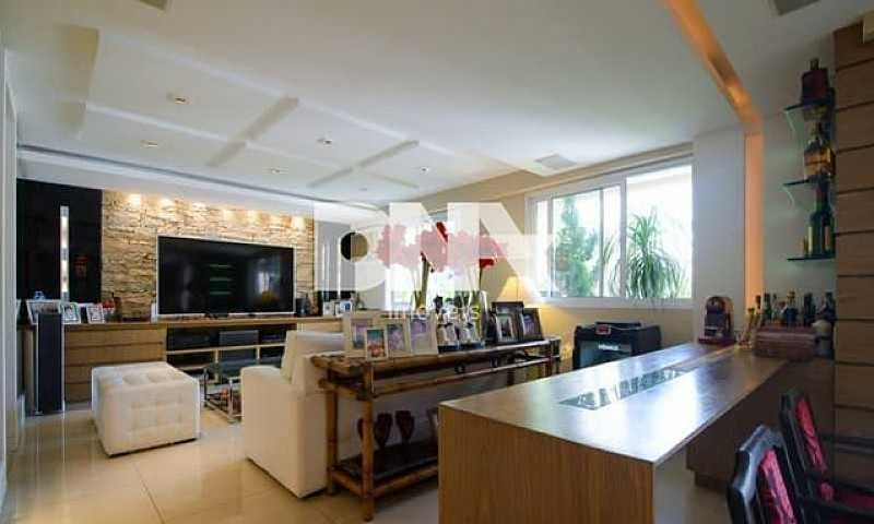 Apartamento-À Venda-...