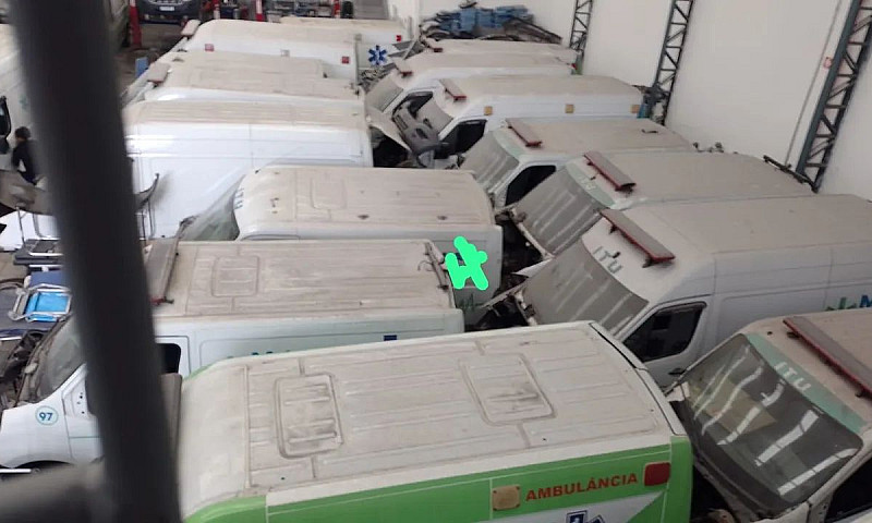 Lote De Vans Fora Do...
