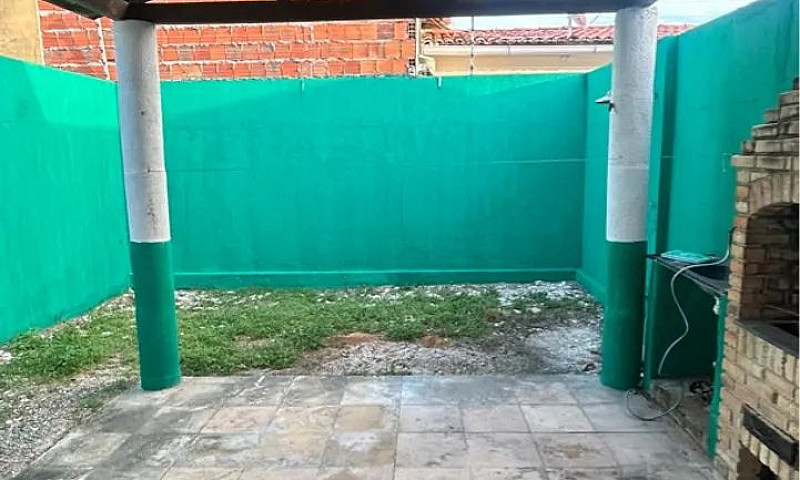 Casa Em Condomínio 2...