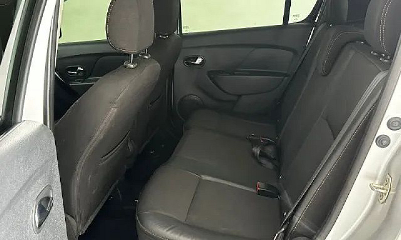 Renault Sandero Step...