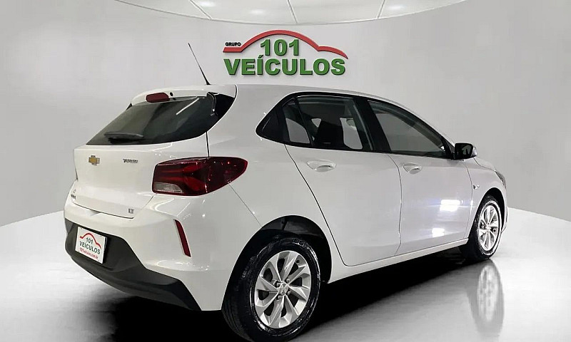 Chevrolet Onix Hatch...