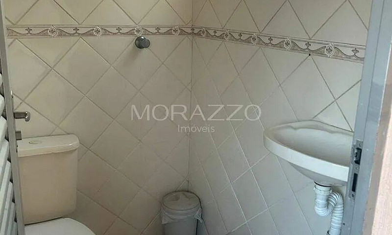 Casa Com 3 Dormitóri...