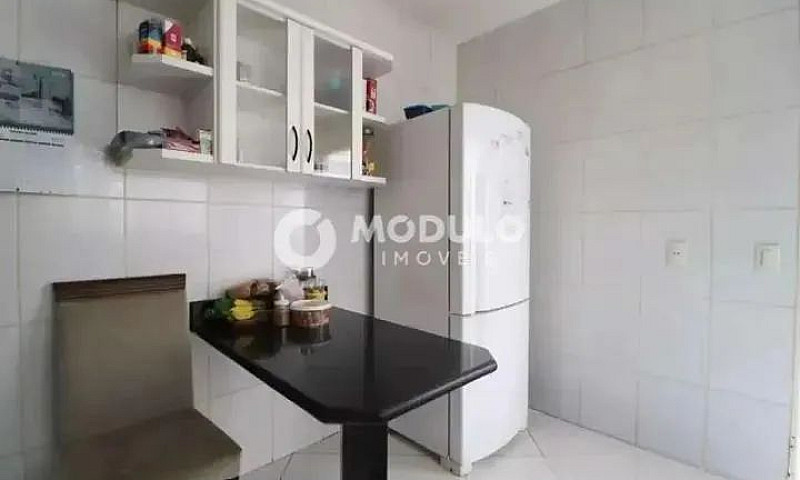 Casa Residencial Dis...
