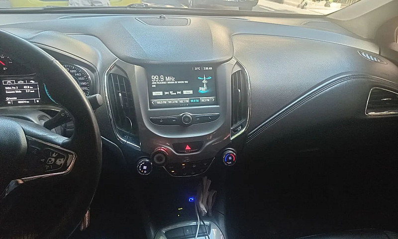 Chevrolet Cruze Lt 1...