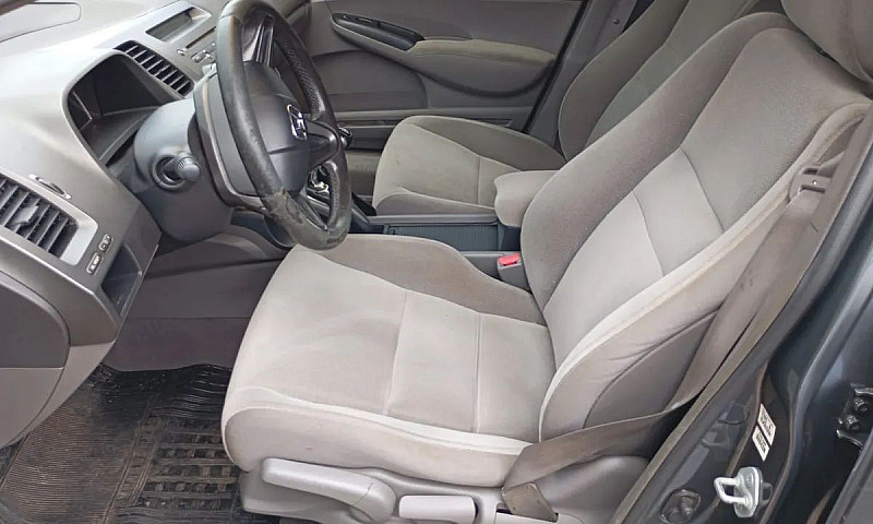 Honda Civic Sedan Lx...