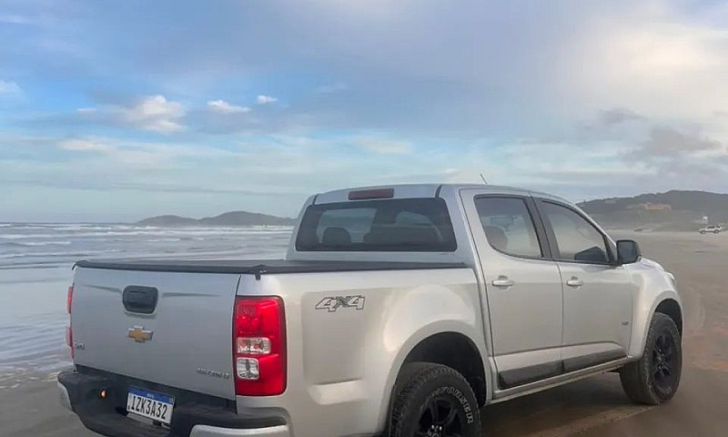 Chevrolet S10 Pick-U...
