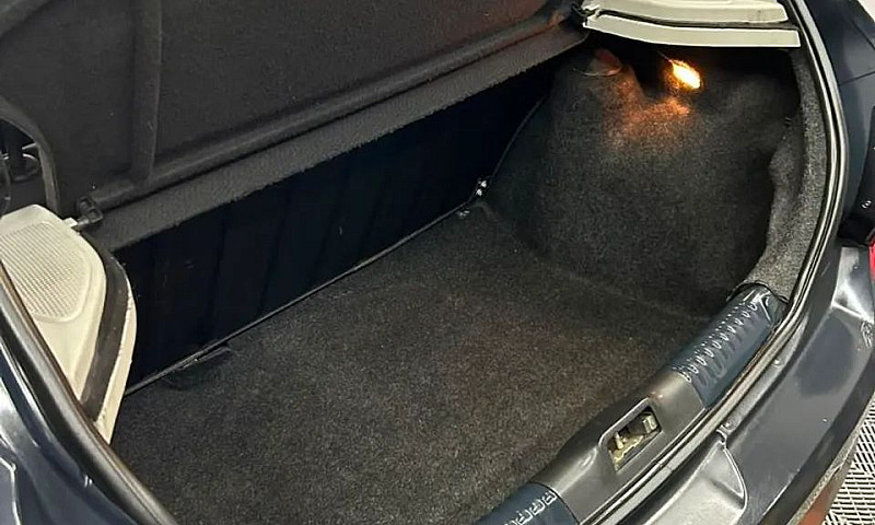 Volkswagen Gol (Novo...