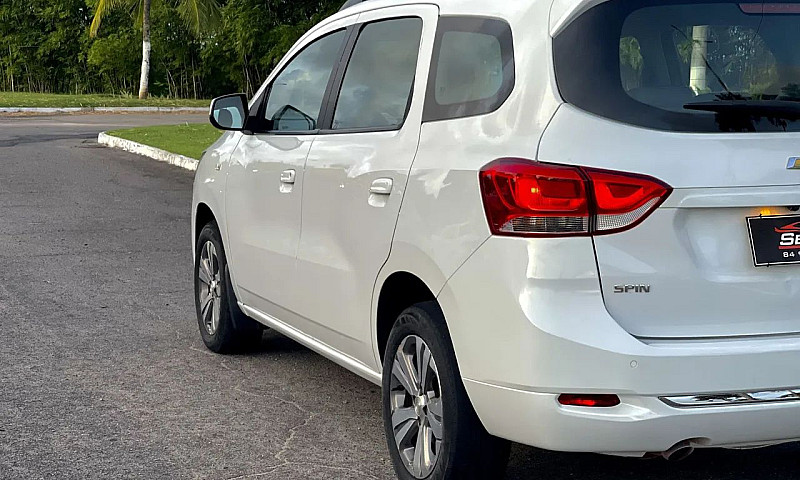 Chevrolet Spin Premi...