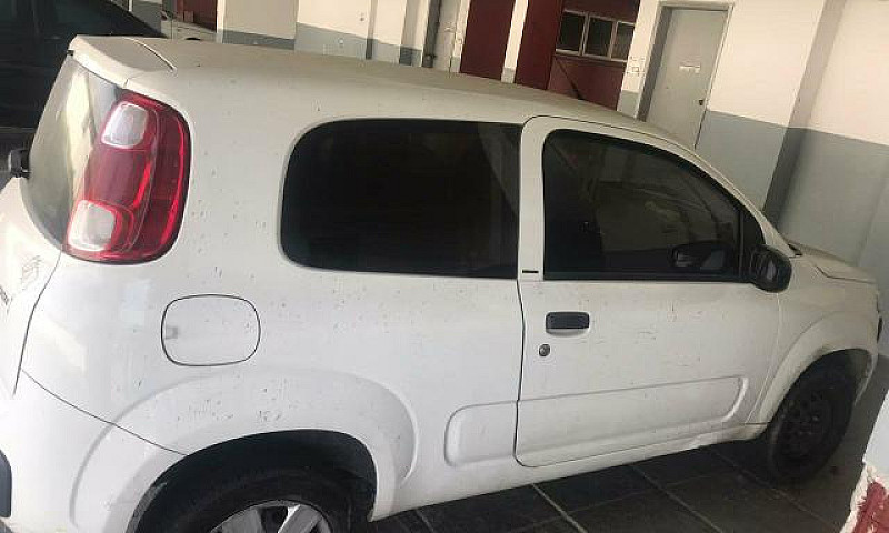 Fiat Uno Vivace...