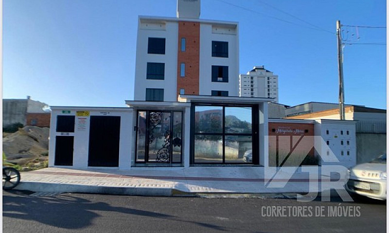 Apartamento  Com Suí...