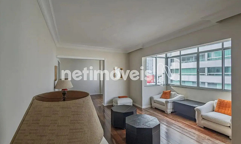 Cobertura À Venda No...