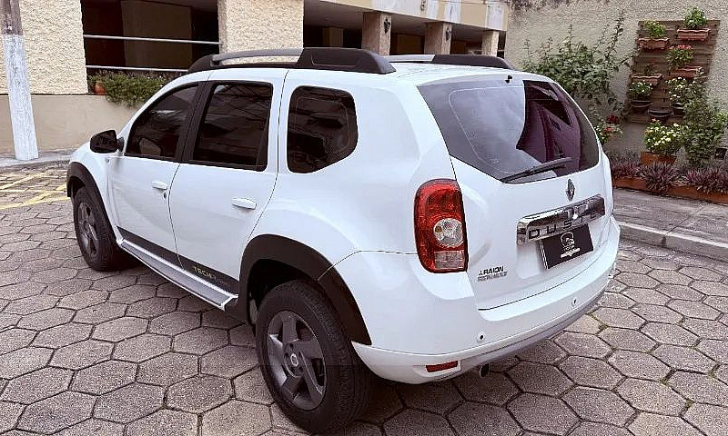 Renault Duster Techr...