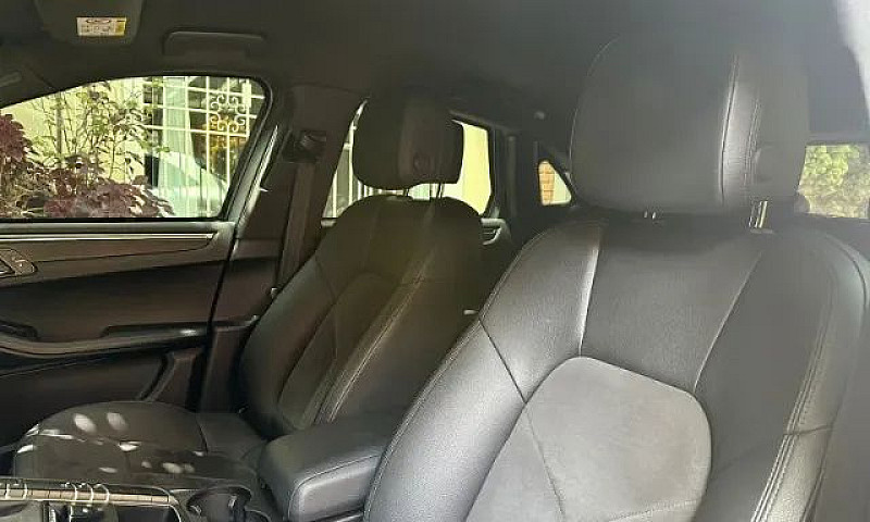 Porsche Macan 2.0 Tu...