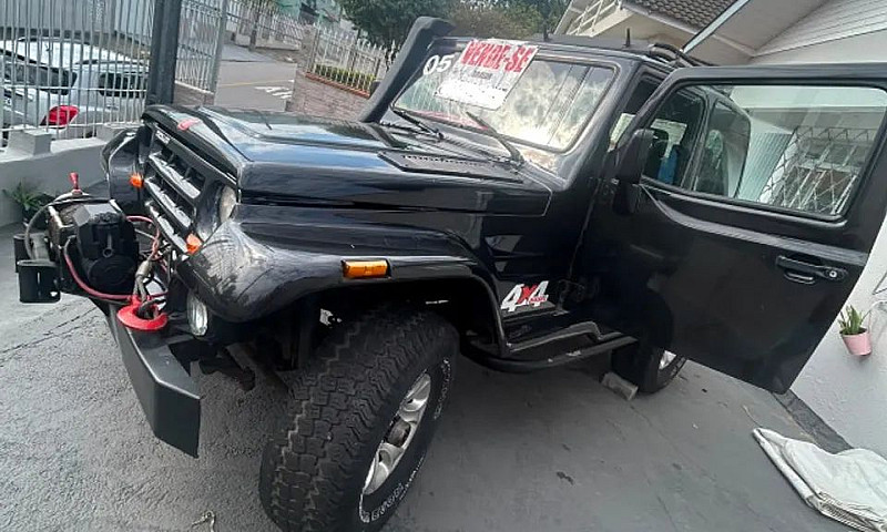 Troller T-4 4X4 2.8 ...
