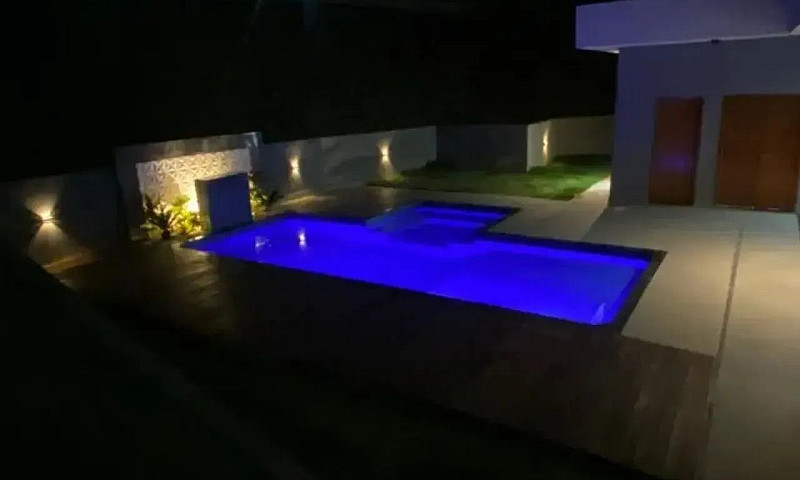 Casa 4 Quartos - Con...