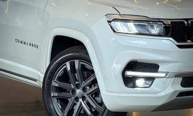 Jeep Commander Overl...