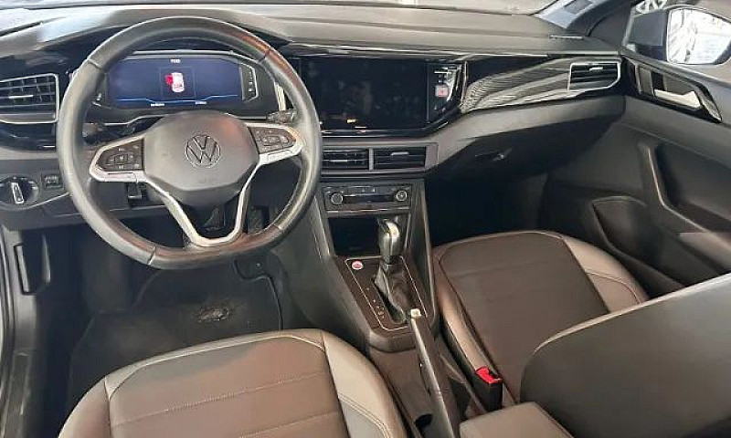 Volkswagen Nivus Hig...