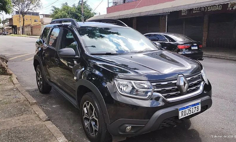 Renault Duster Iconi...