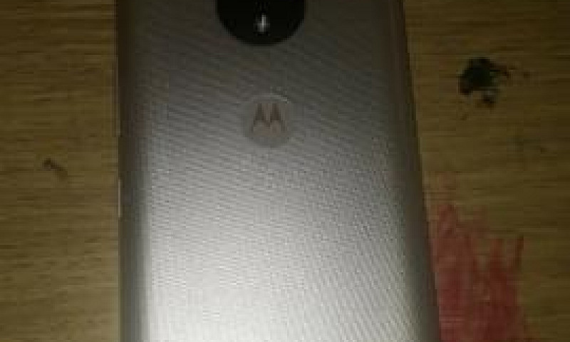 Moto C Plus...