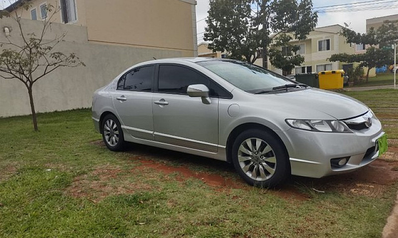 Civic 2010  Muito To...