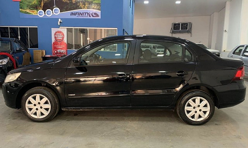 Volkswagen Voyage 1....
