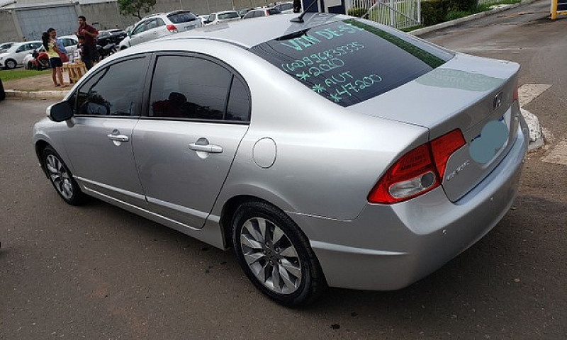 Civic 2010  Muito To...