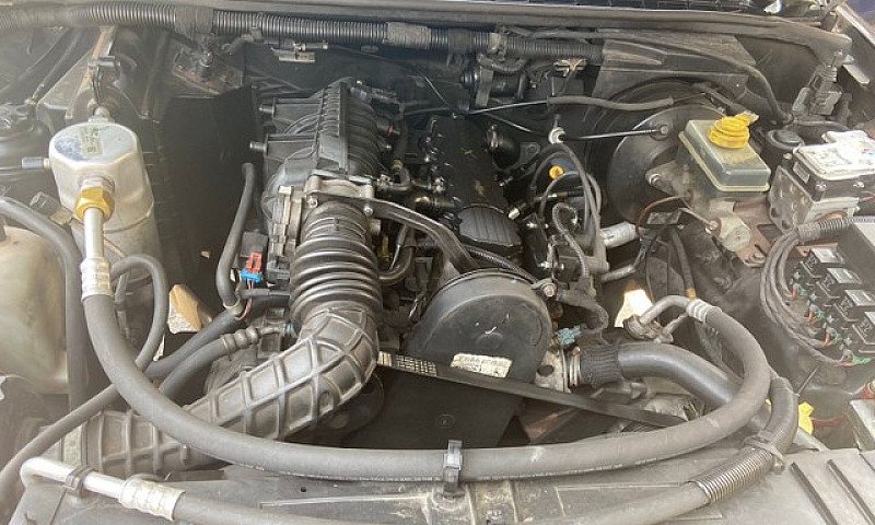Chevrolet Tracker Lt...