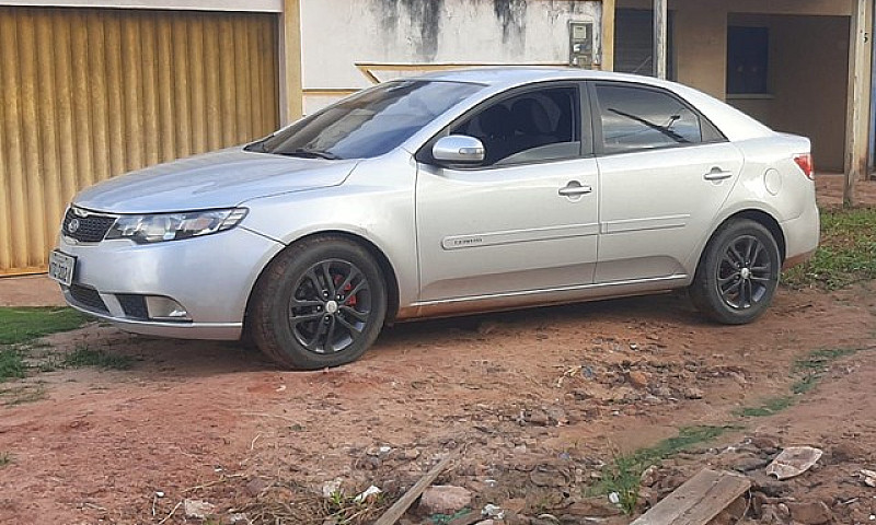  Vende-Se Um Carro K...
