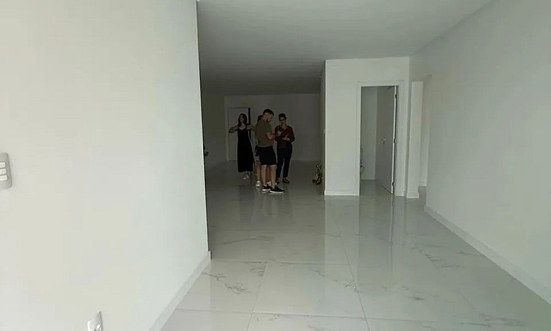 Apartamento Em Meia ...