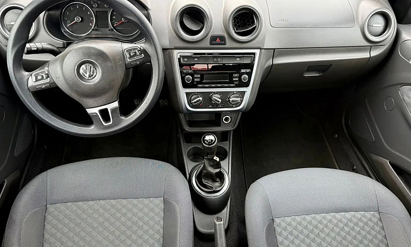 Volkswagen Voyage I ...