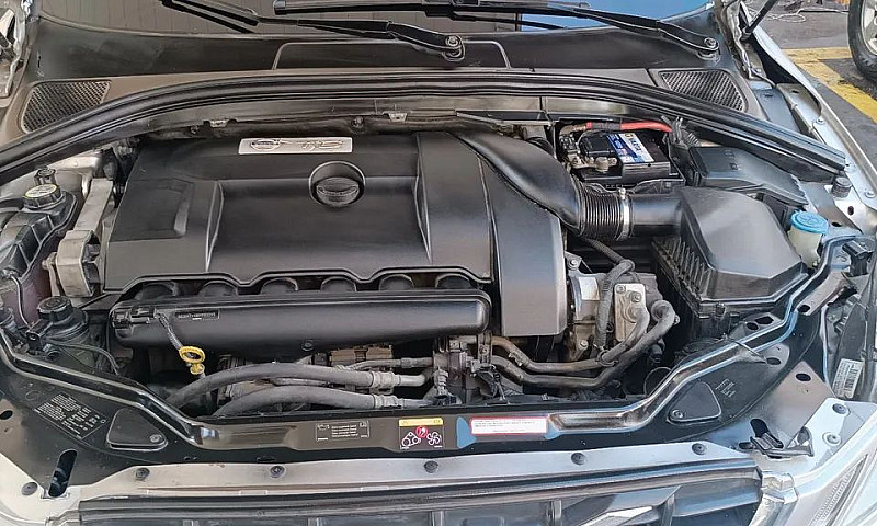Volvo Xc 60 3.0 Awd ...