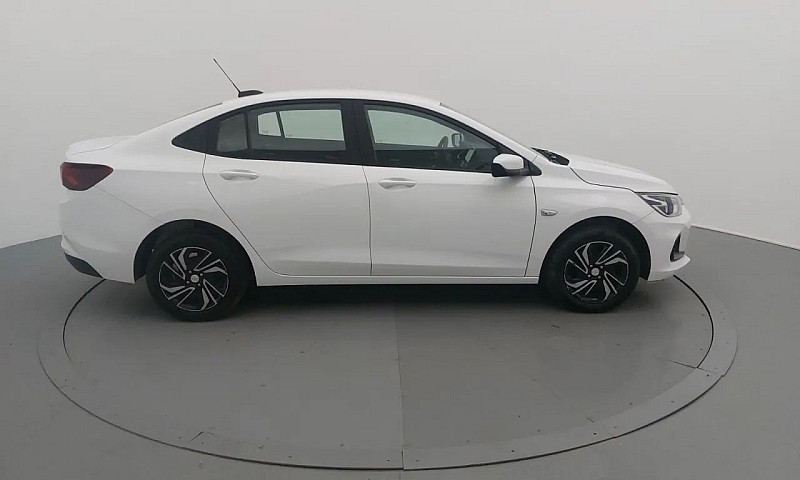 Chevrolet Onix Plus ...