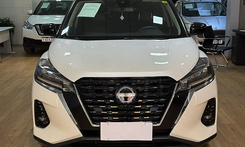 Nissan Kicks Exclusi...