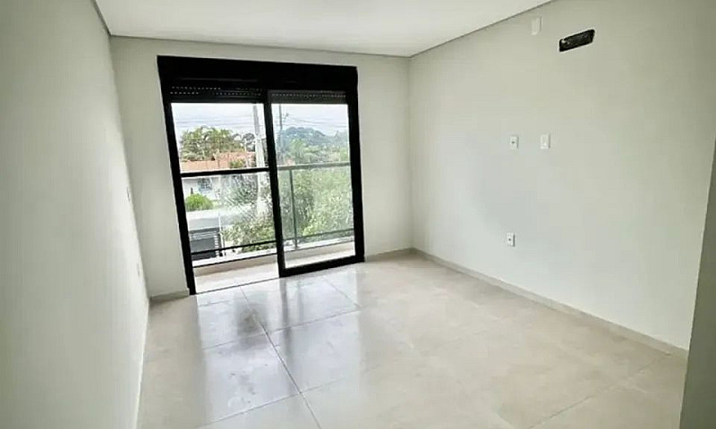 Sobrado Novo Para Lo...