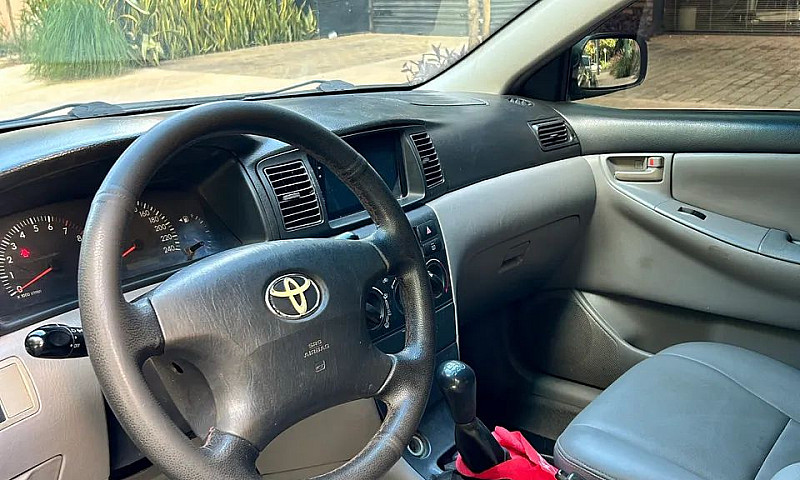 Toyota Corolla Xei 1...