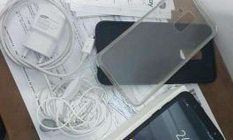 Samsung Galaxy A6+ 2...