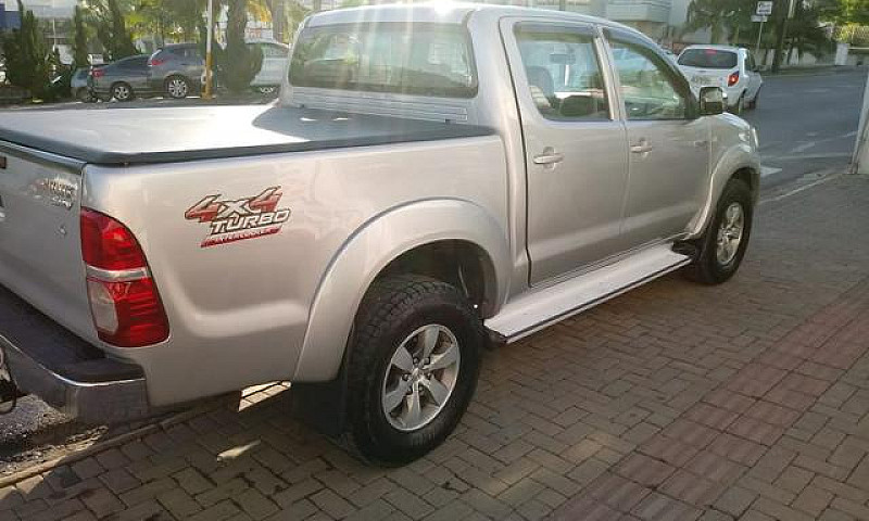 Hilux 2010 4X4...