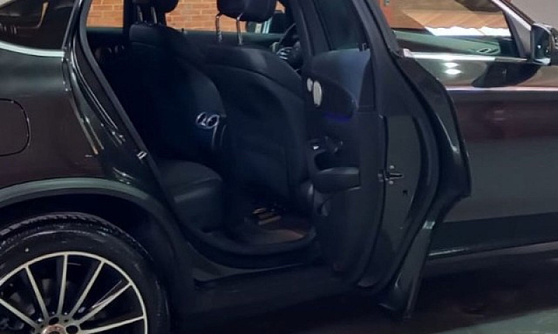 Mercedes-Benz Glc 30...