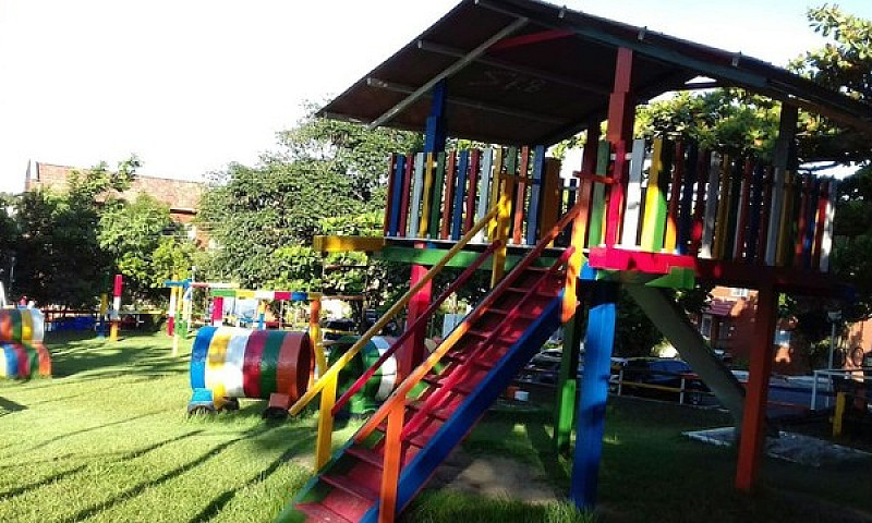 Aluga-Se Apartamento...