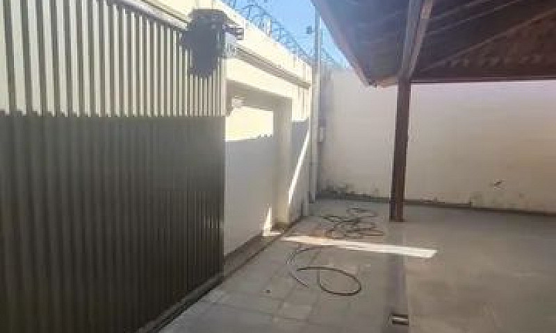 Bela Casa No Major P...