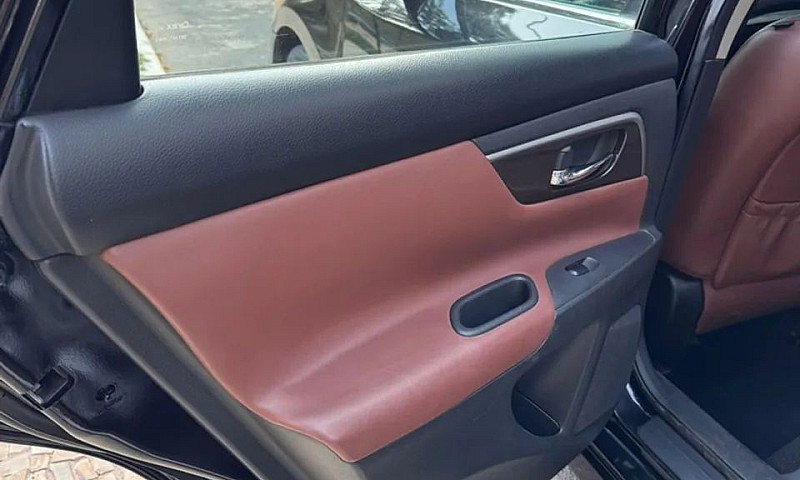 Nissan Altima 2014 T...