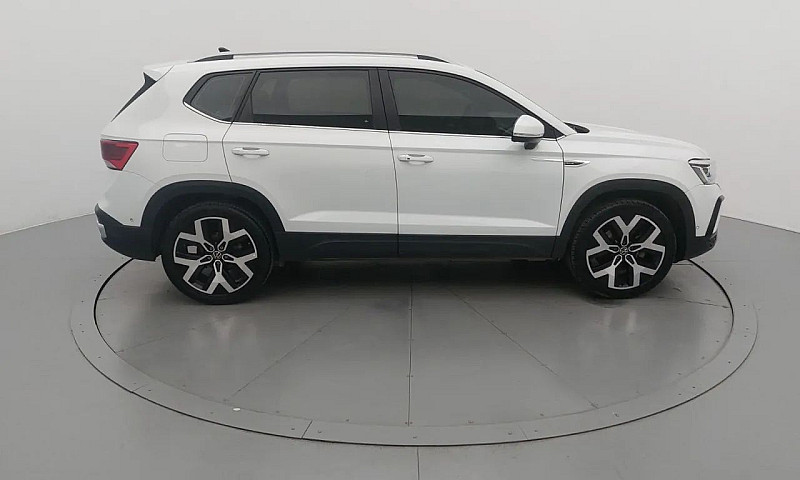 Volkswagen Taos High...