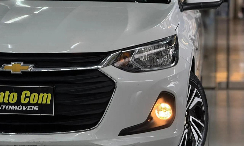 Chevrolet Onix Hatch...