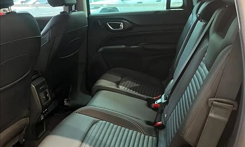 Jeep Commander Longi...