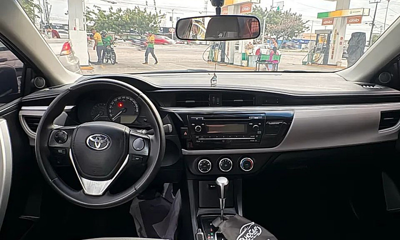 Toyota Corolla Gli 1...