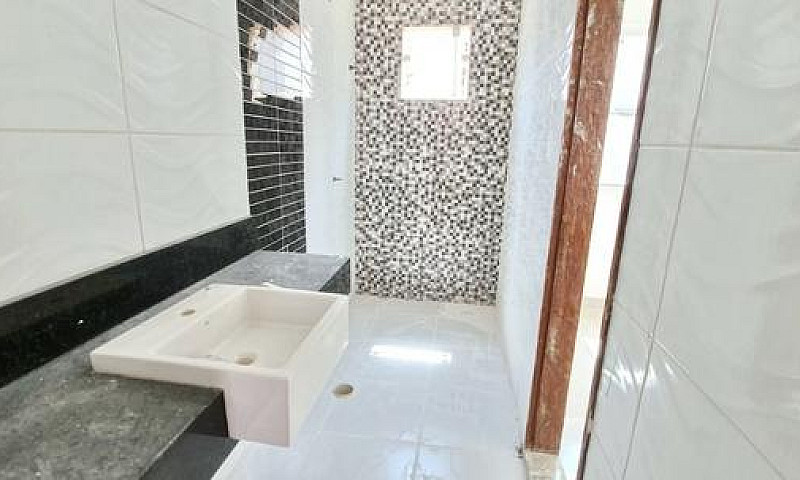 Casa Com Quintal Amp...