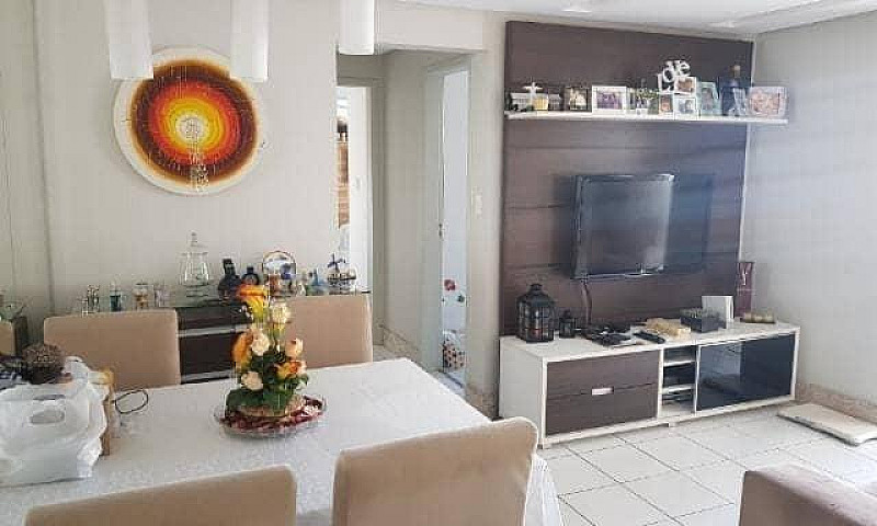 Apartamento 2/4 Impe...