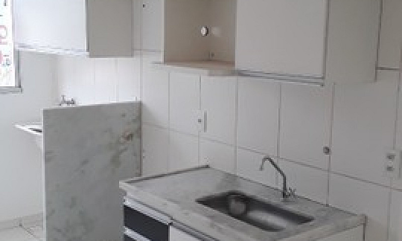 Aluga-Se Apartamento...