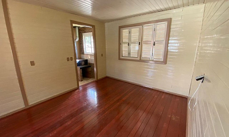Casa Com 2 Dorm E 10...