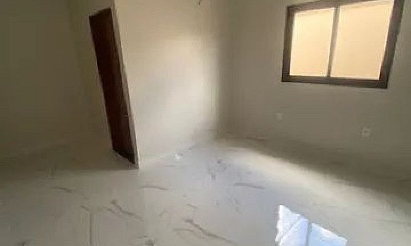 Linda Casa A Venda...